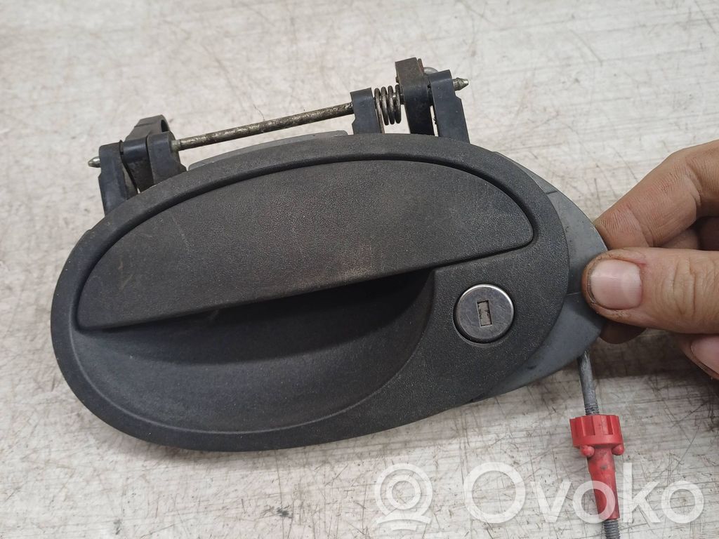 Opel Meriva A Front door exterior handle 