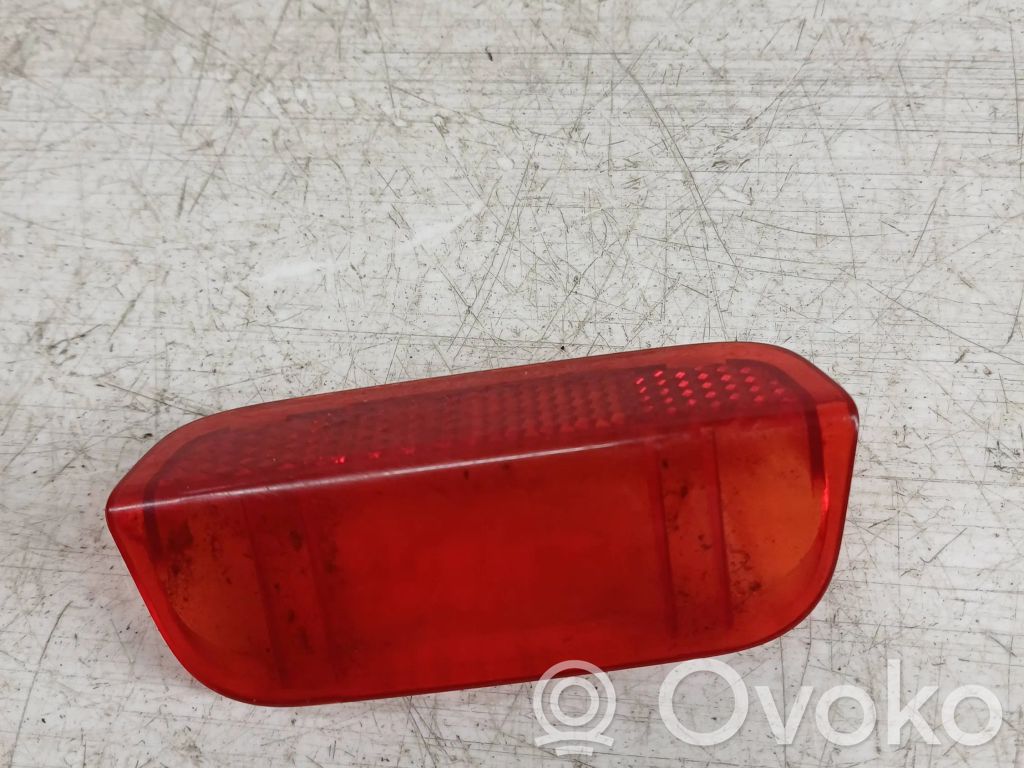 Volkswagen PASSAT B6 Lampka wewnętrzne drzwi tylnych 