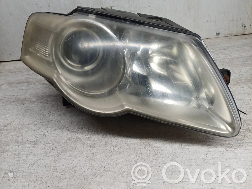 Volkswagen PASSAT B6 Lampa przednia 