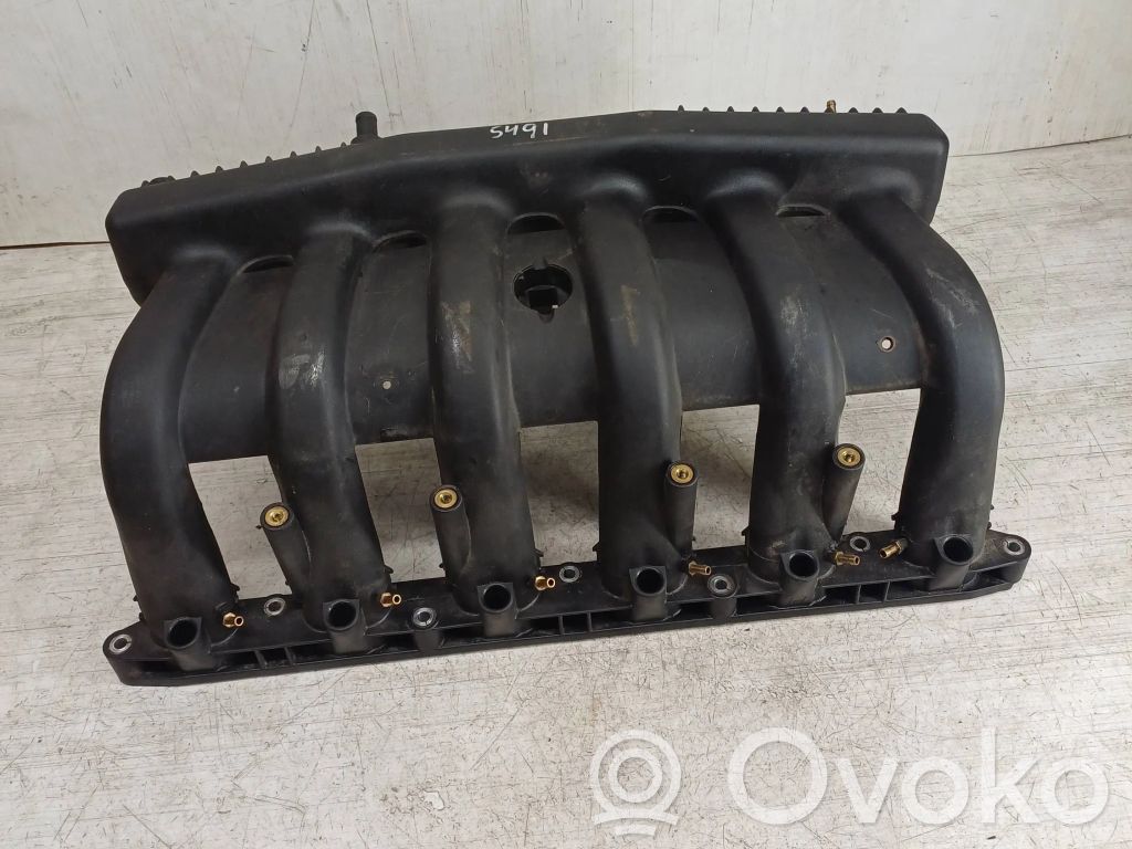 BMW 5 E39 Kolektorius įsiurbimo 