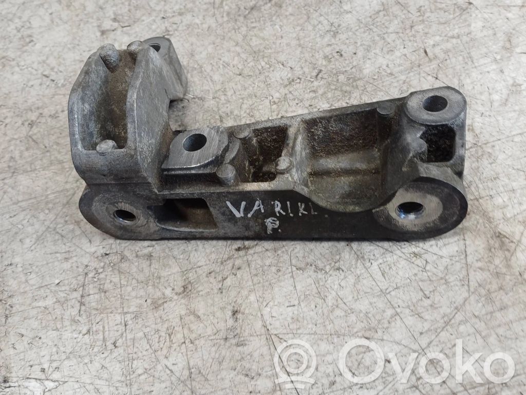 Saab 9-3 Ver2 Engine mounting bracket 
