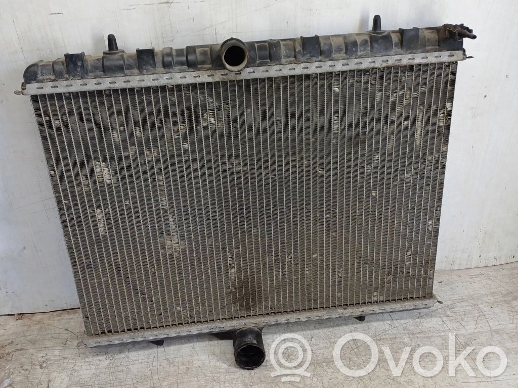 Peugeot Expert Coolant radiator 