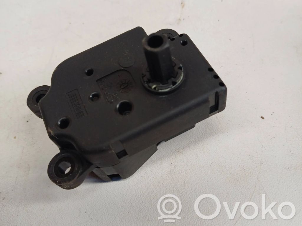 Jaguar X-Type Silniczek nagrzewnicy 