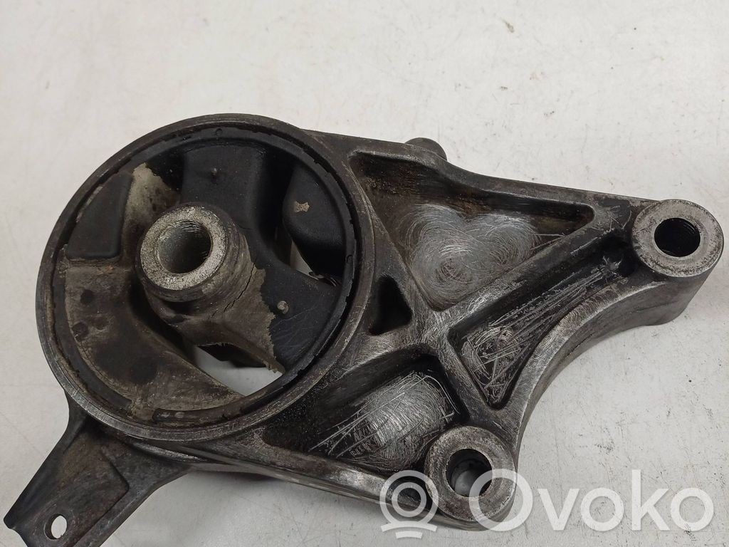 Opel Vectra C Engine mount bracket 