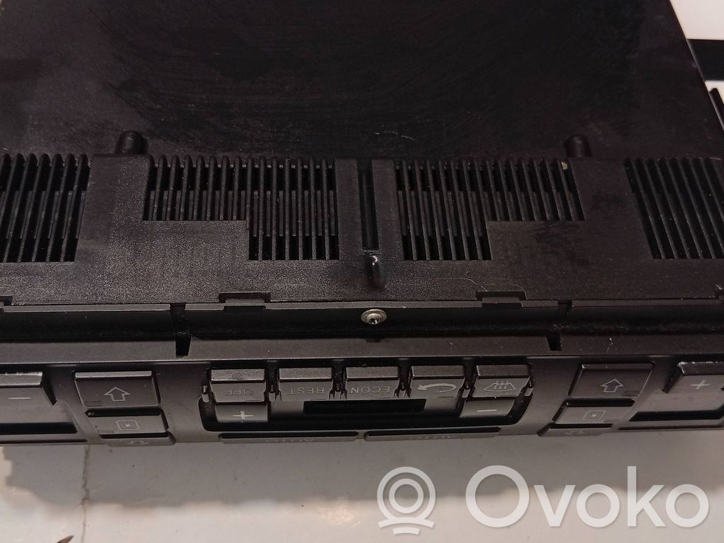 Audi A8 S8 D2 4D Climate control unit 