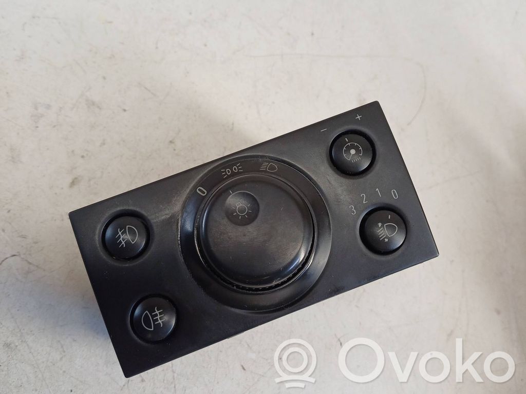 Opel Vectra C Light switch 