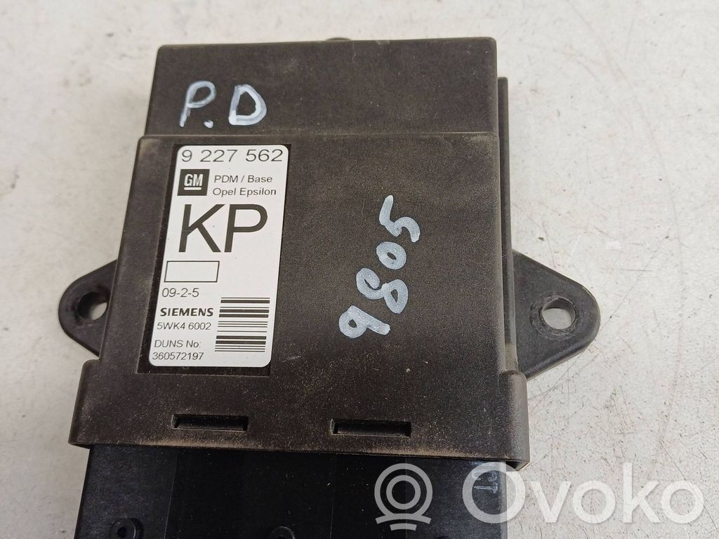 Opel Vectra C Door control unit/module 