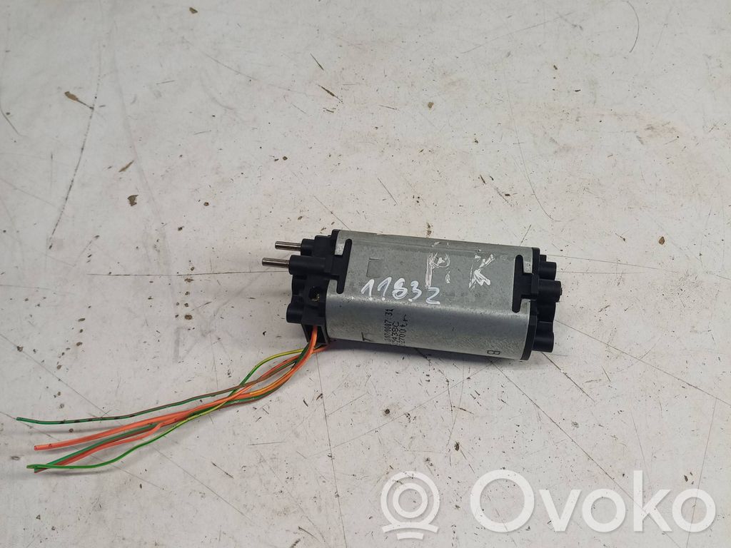 Silniczek regulacji fotela   942538C,401200DA,EMC32700C