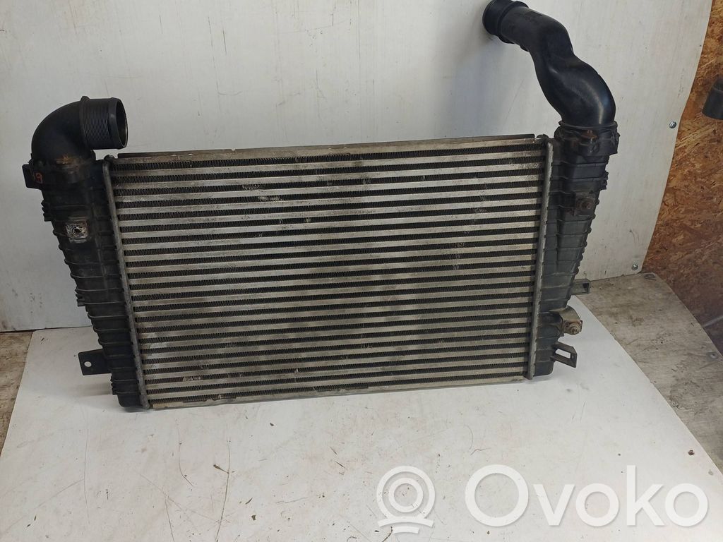 Opel Zafira B Interkūlerio radiatorius 