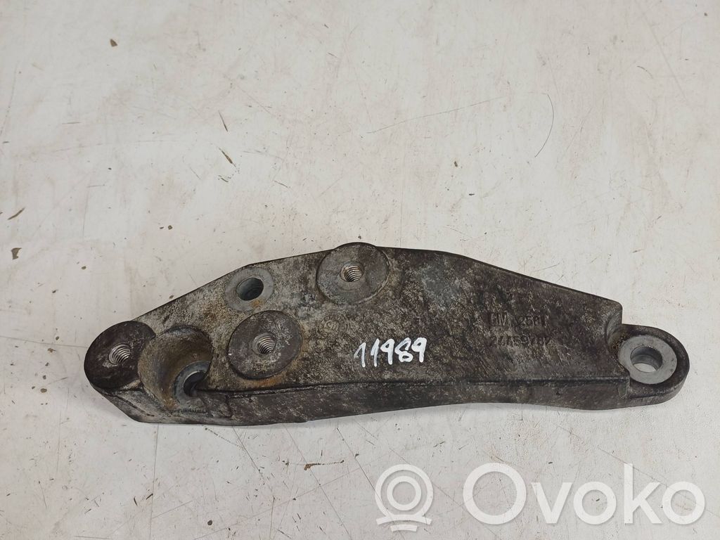 Opel Zafira B Gearbox mounting bracket 