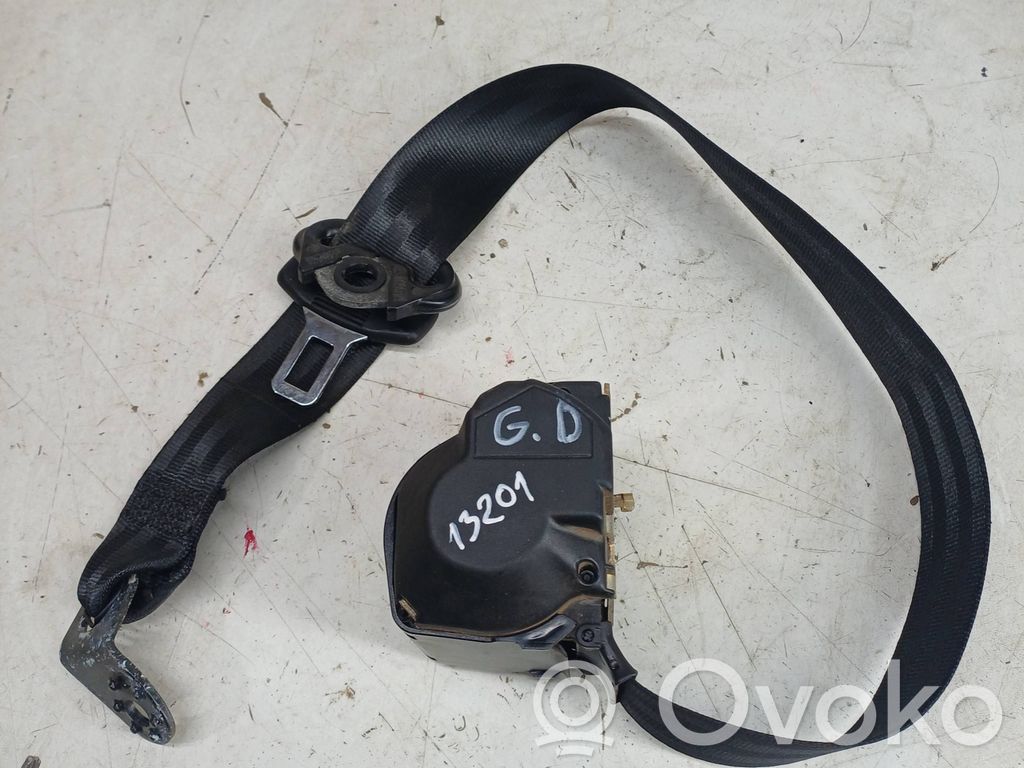 Volkswagen Polo IV 9N3 Cinturón trasero 