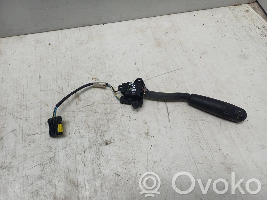 Peugeot 607 Interruptor de control multifunción 