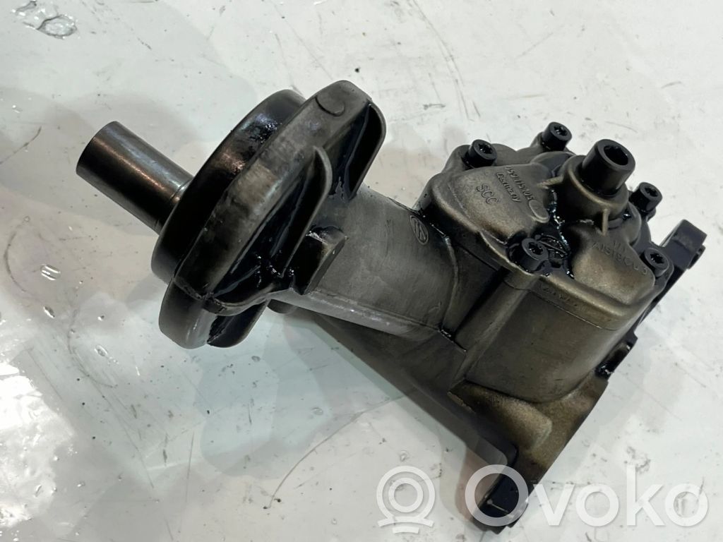Audi A5 8T 8F Pompe à huile 
