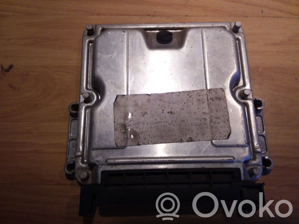Peugeot 406 Engine control unit/module 
