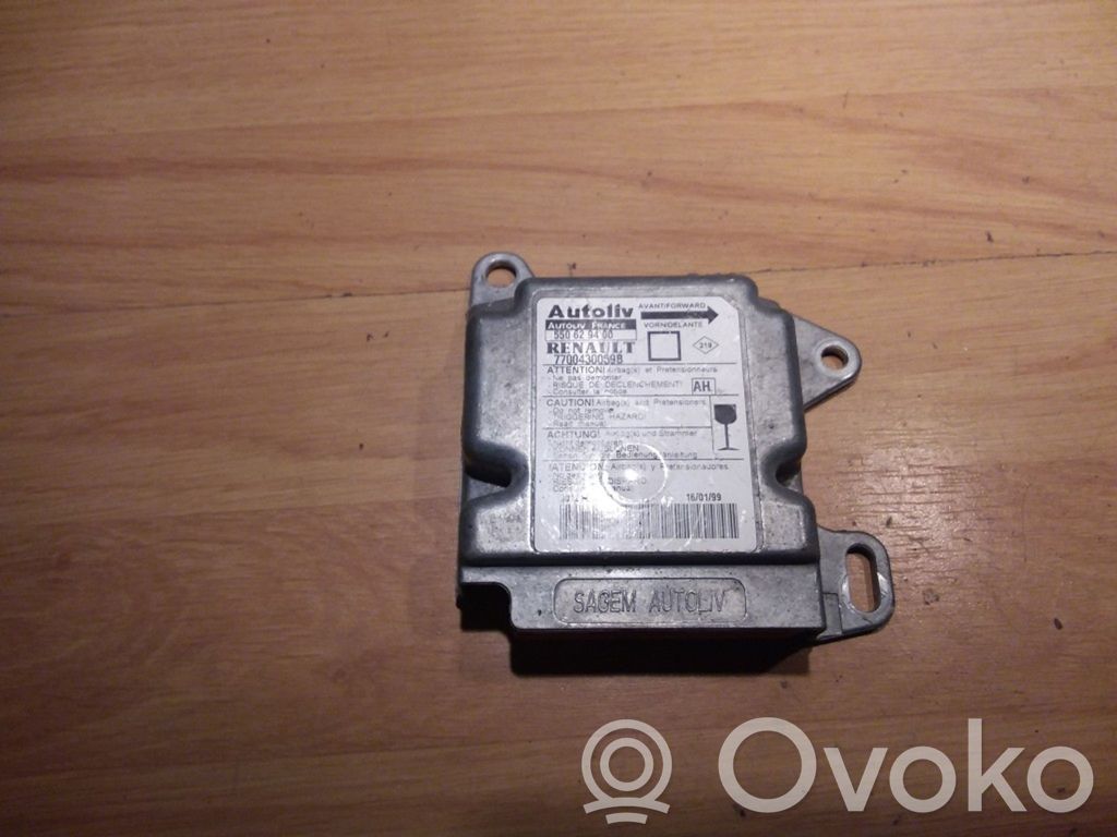 Renault Megane I Unitate/modul de comandă airbaguri 