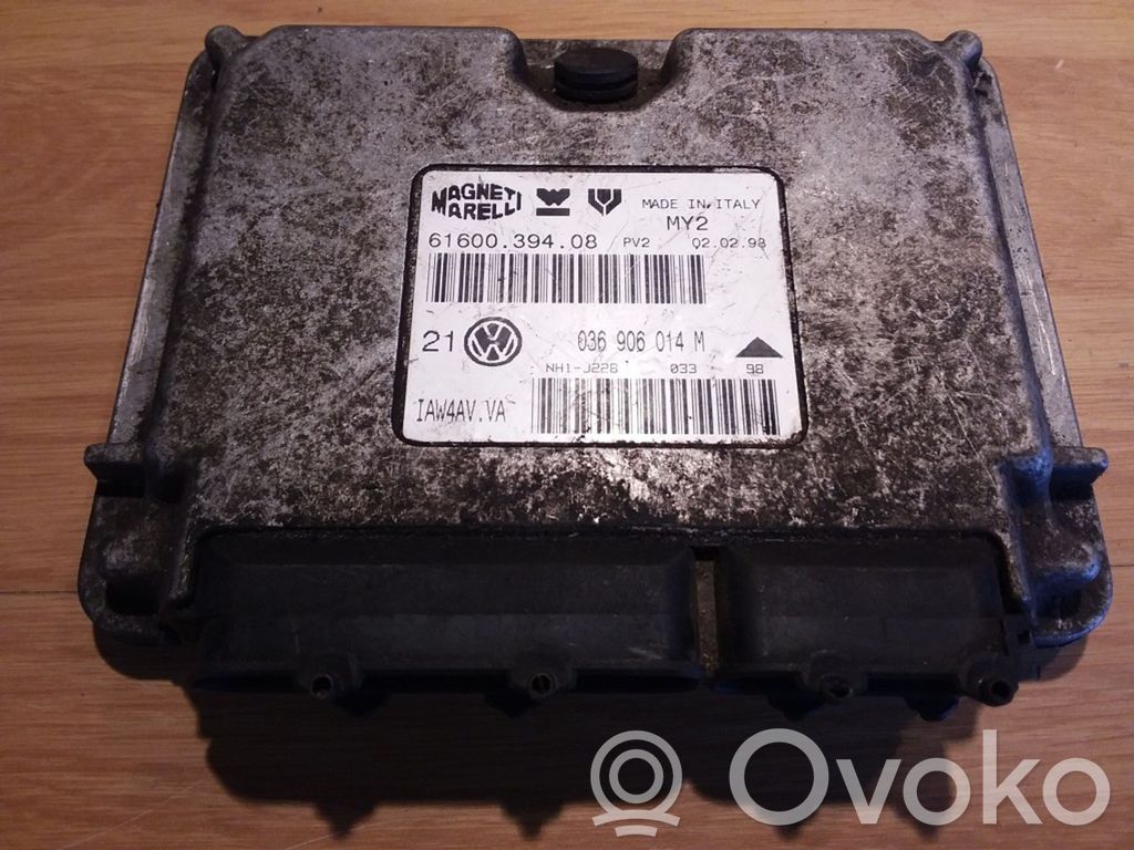 Volkswagen Golf IV Engine control unit/module 