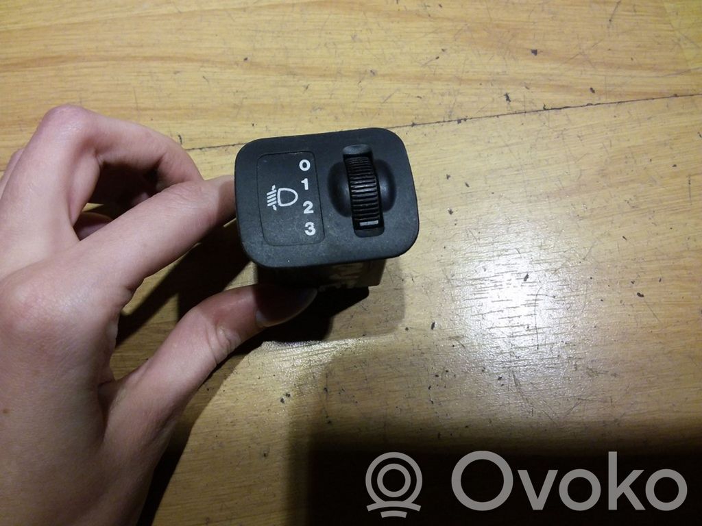 Rover 620 Headlight level height control switch 