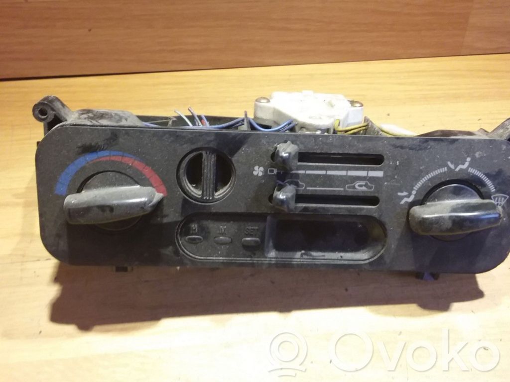 Mitsubishi Lancer Climate control unit 