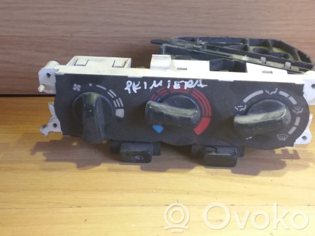 Nissan Primera Climate control unit 