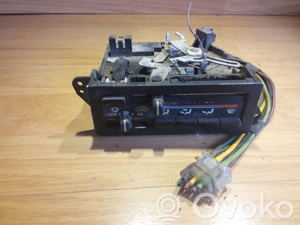 Chrysler Voyager Climate control unit 
