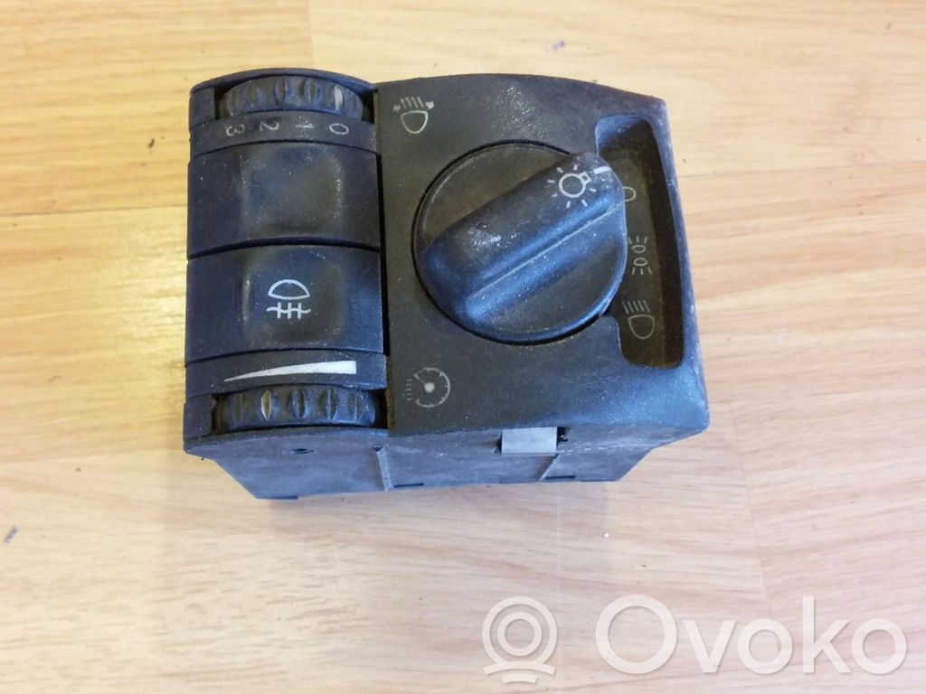 Opel Omega B1 Light switch 