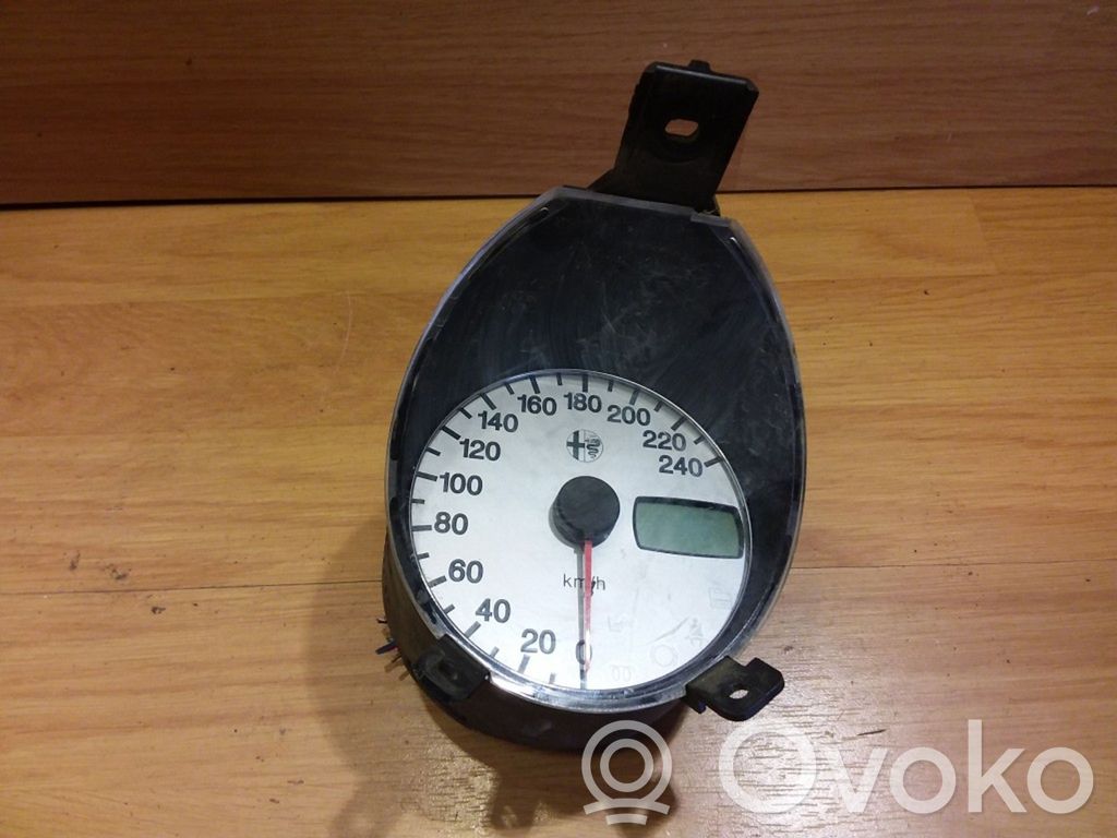 Alfa Romeo 156 Speedometer (instrument cluster) 