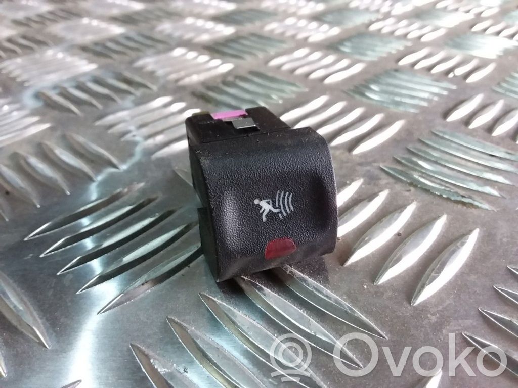 Opel Omega B1 Parking (PDC) sensor switch 