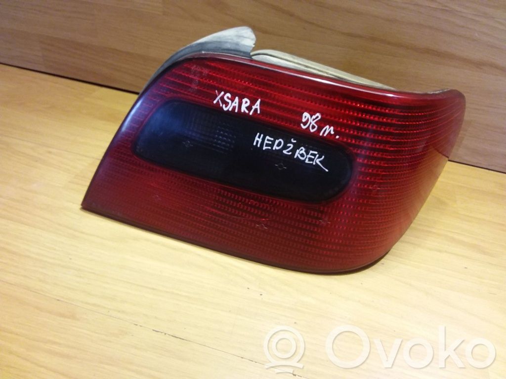 Citroen Xsara Aizmugurējais lukturis virsbūvē 