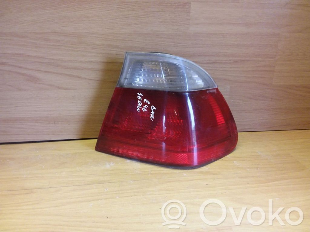 BMW 3 E46 Galinis žibintas kėbule 