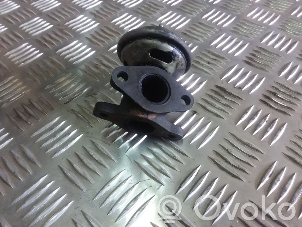 Audi 80 90 S2 B4 EGR-venttiili 