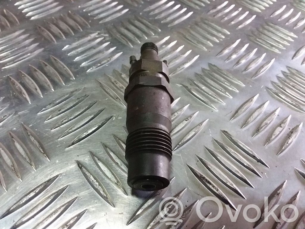 Nissan Almera Wtryskiwacz paliwa 