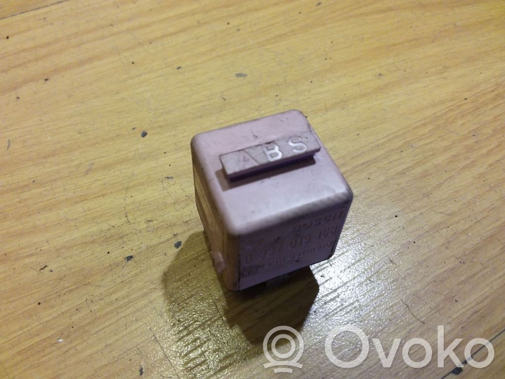 BMW 5 E39 Other relay 