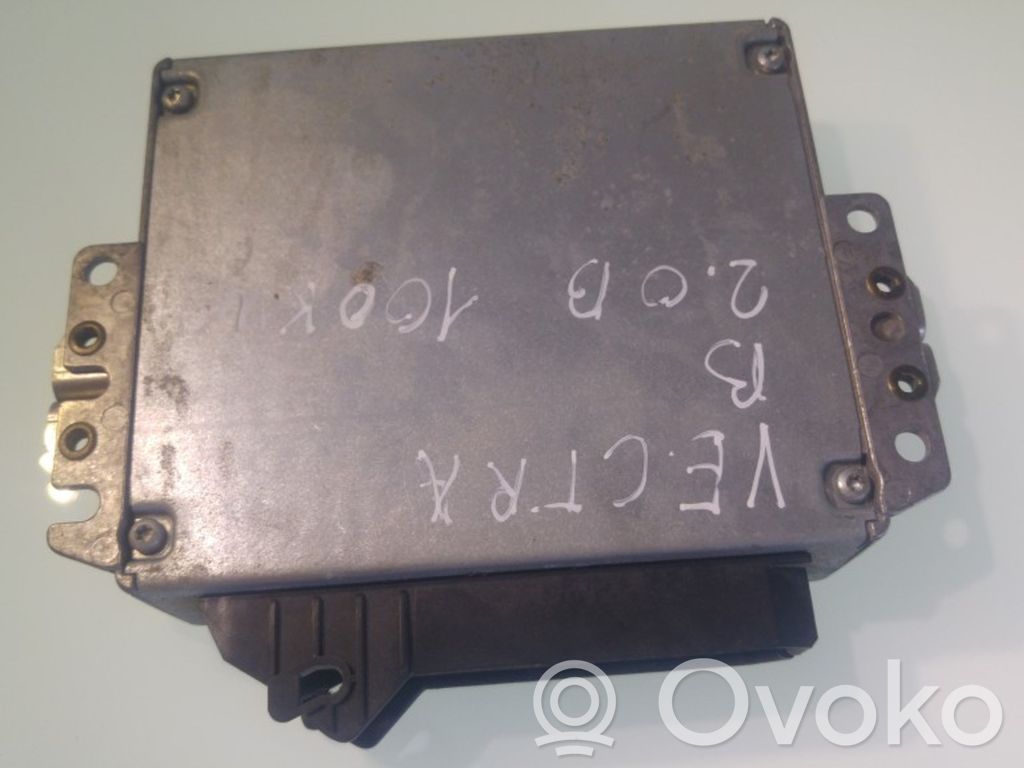 Opel Vectra B Engine control unit/module 