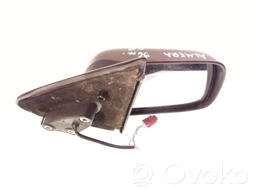 Nissan Almera Elektryczne lusterko boczne drzwi przednich 