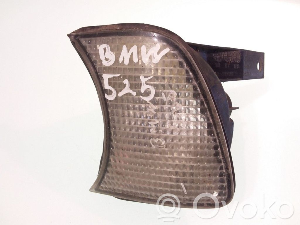 BMW 5 E34 Front indicator light 