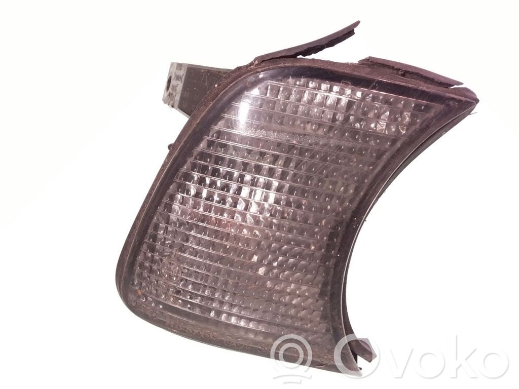 BMW 5 E34 Front indicator light 