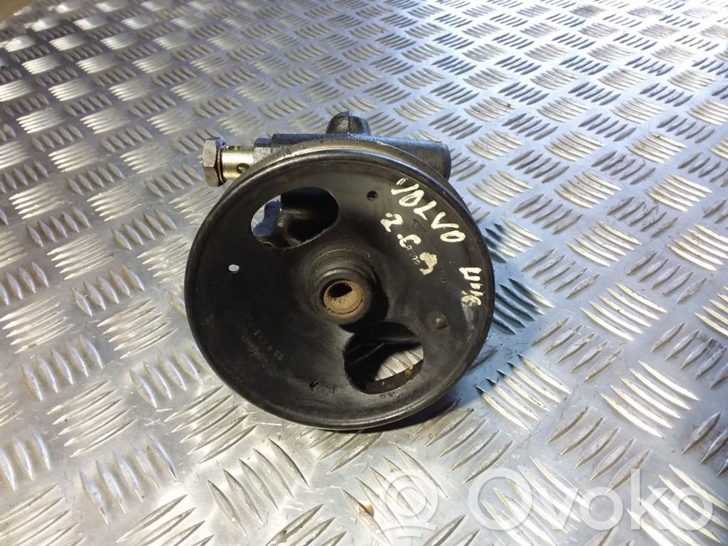 Volvo 440 Power steering pump 
