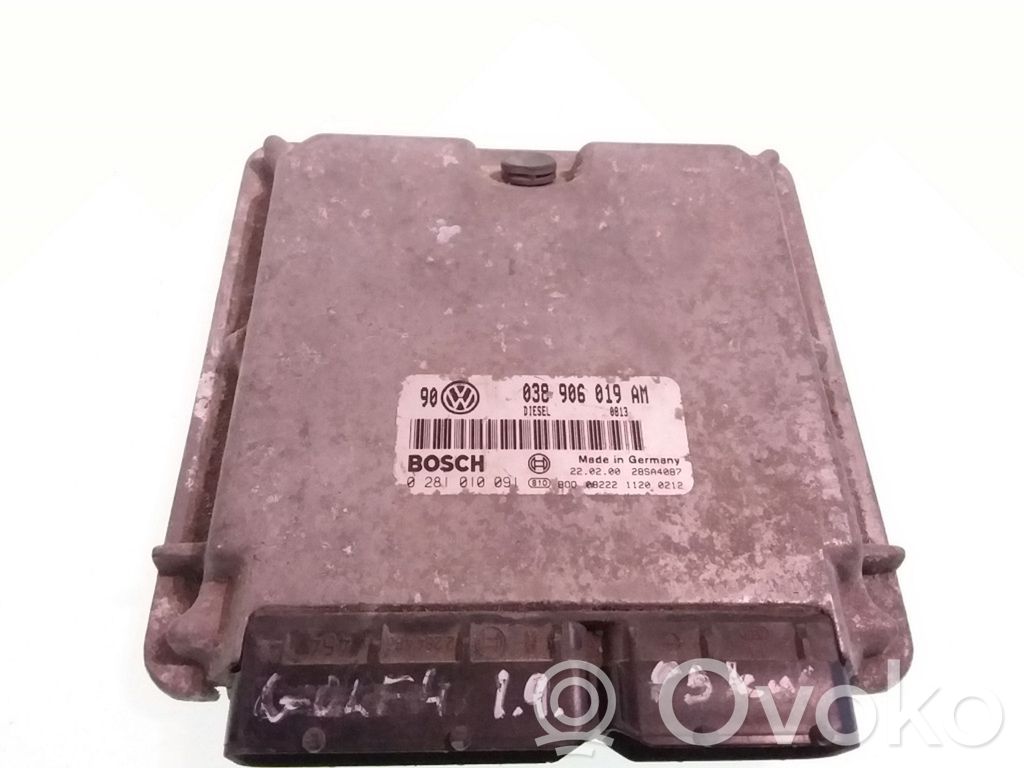 Volkswagen Golf IV Engine control unit/module 
