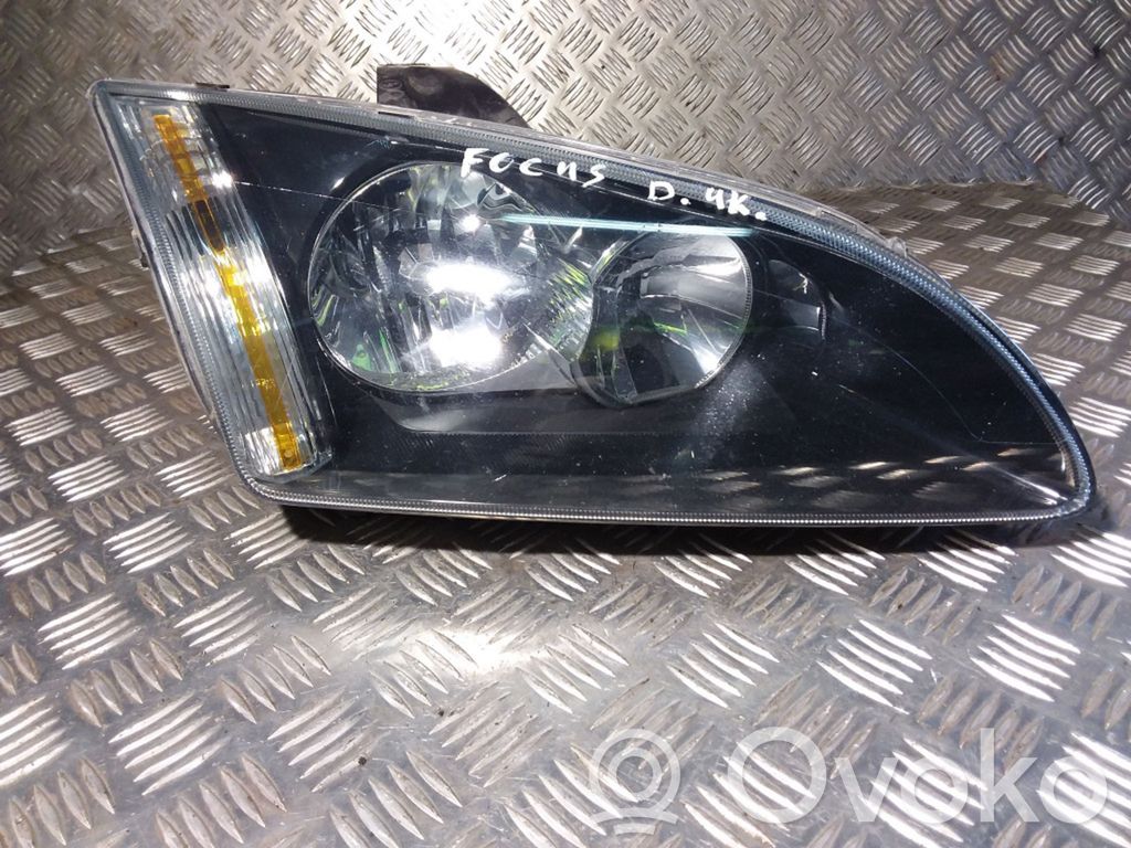 Ford Focus Scheinwerfer 