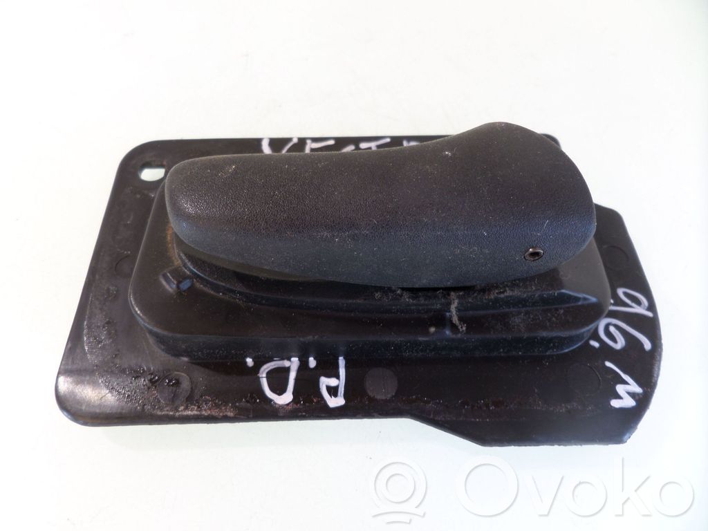 Opel Vectra B Etuoven sisäkahva 