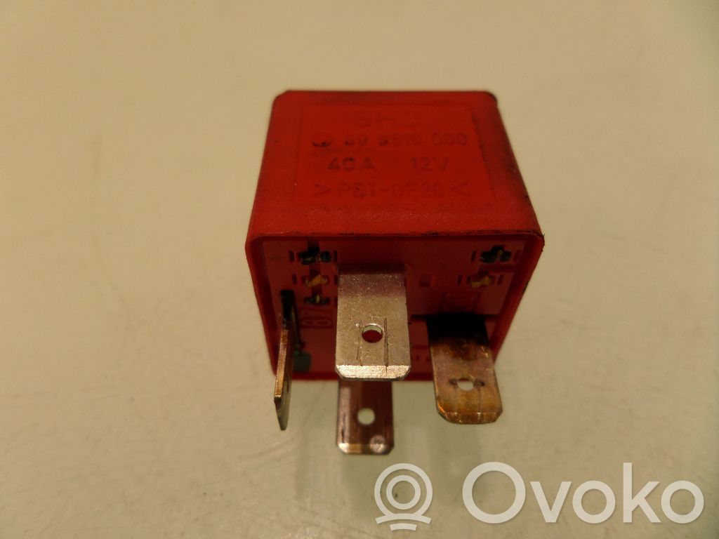 Audi A4 S4 B5 8D Otros relés 