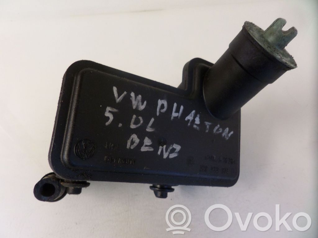 Volkswagen Phaeton Ohjaustehostimen nestesäiliö 