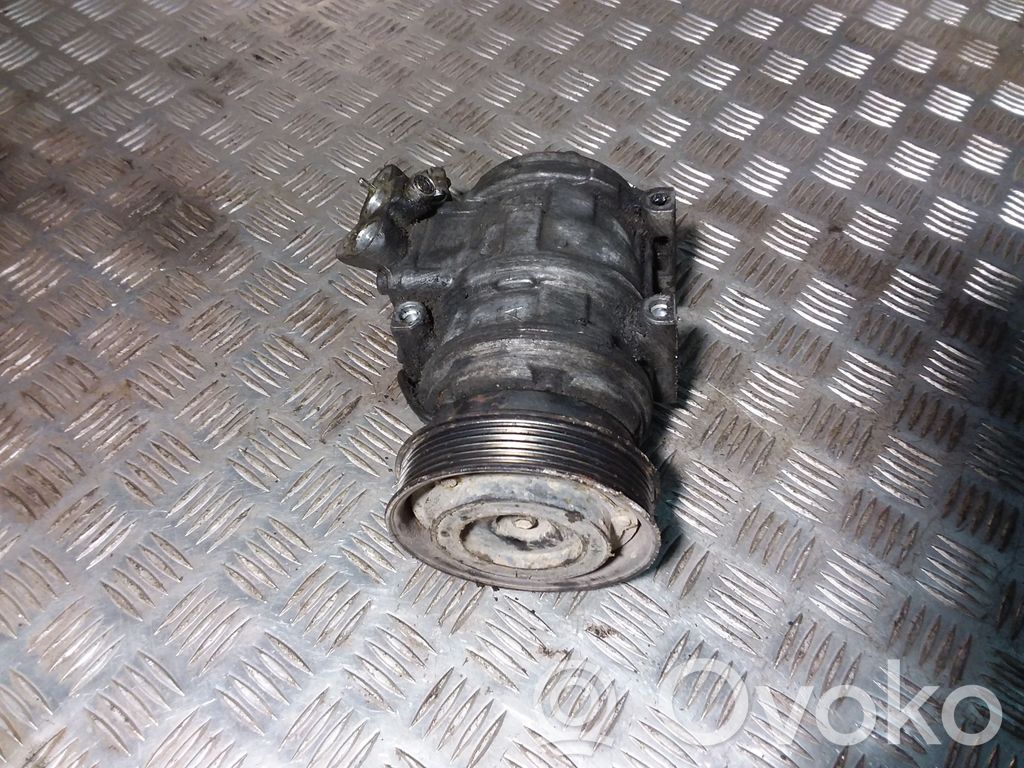 Land Rover Freelander Air conditioning (A/C) compressor (pump) 