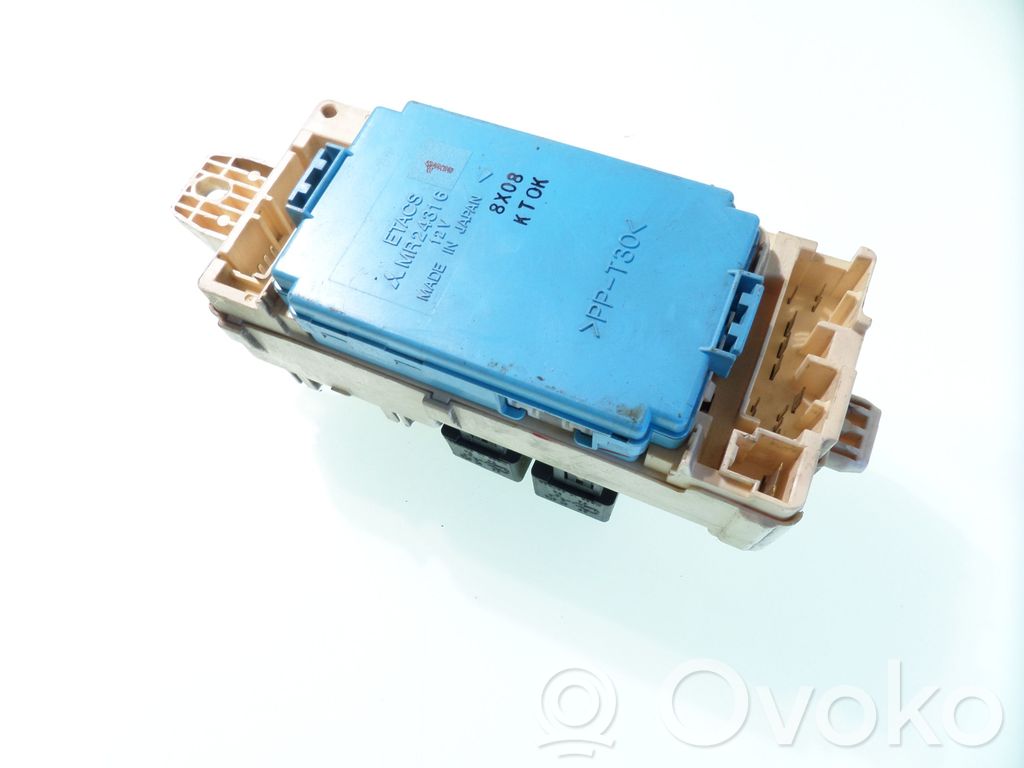 Mitsubishi Galant Módulo de fusible 