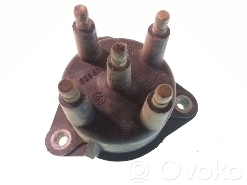 Renault 19 Spark distributor cap 