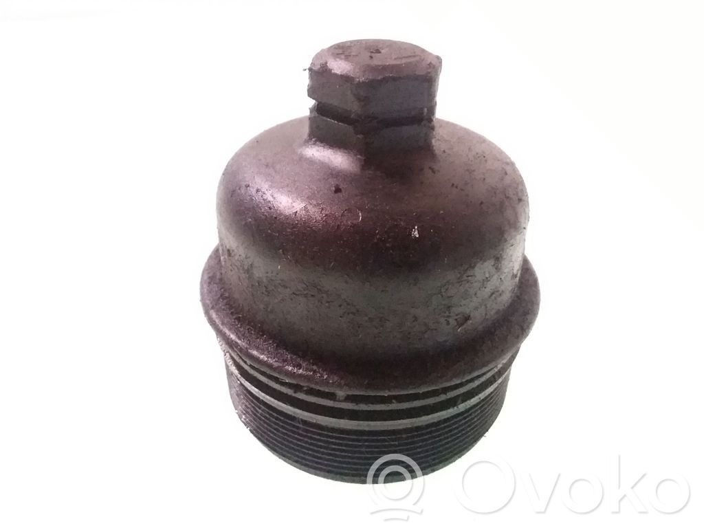 Peugeot 307 Oil filter cover 
