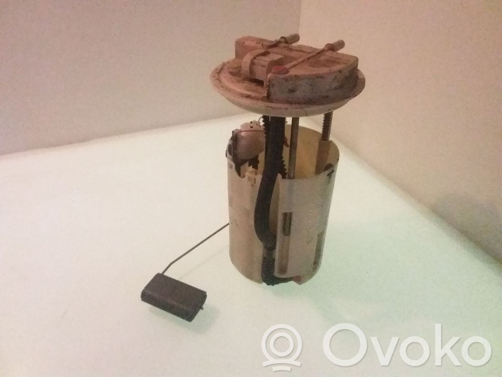 Renault Laguna II Capteur niveau de carburant 