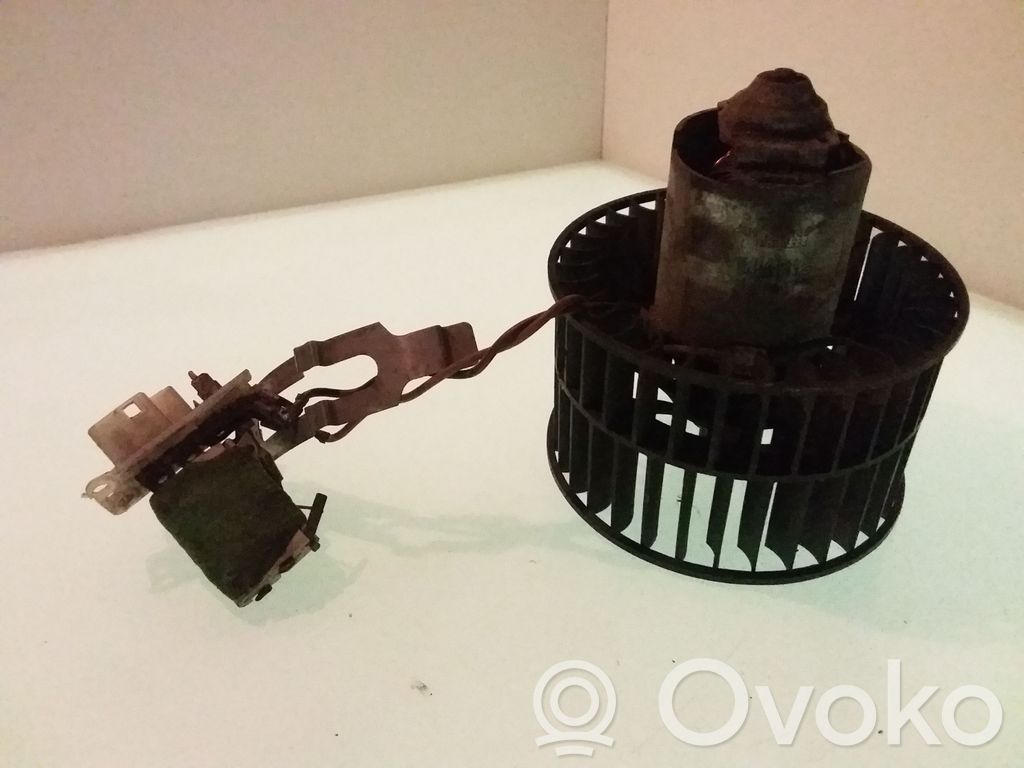 Opel Corsa B Pečiuko ventiliatorius/ putikas 