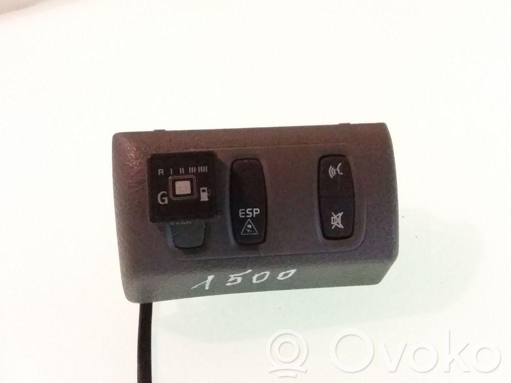 ESP (stability program) switch   8200002435A