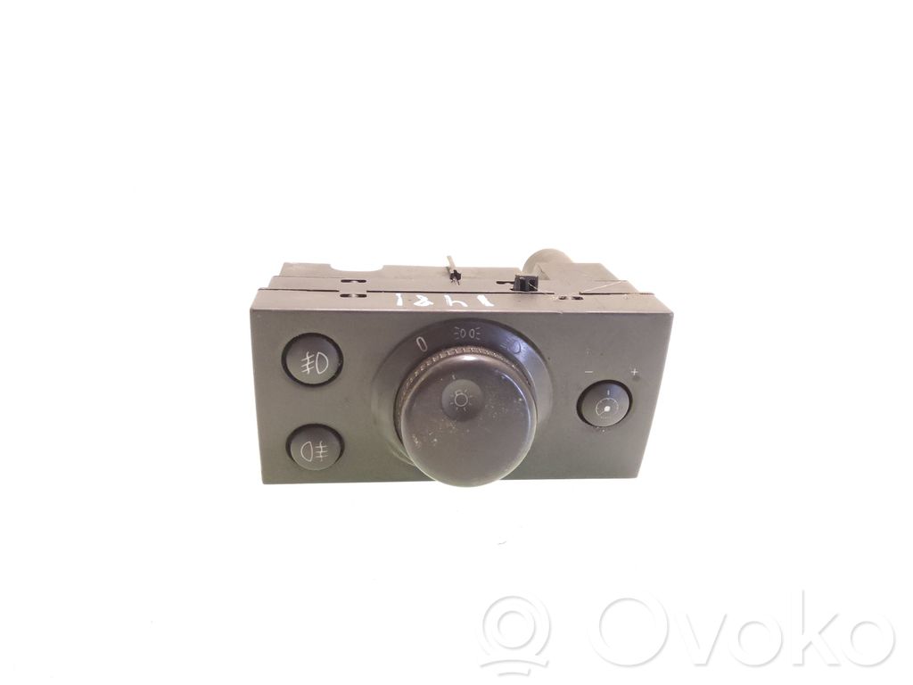 Opel Vectra C Light switch 